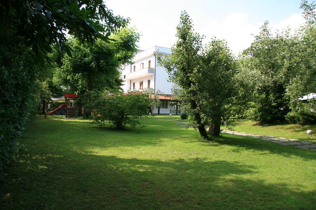 Hotel La Bussola Marina di Massa Exterior foto